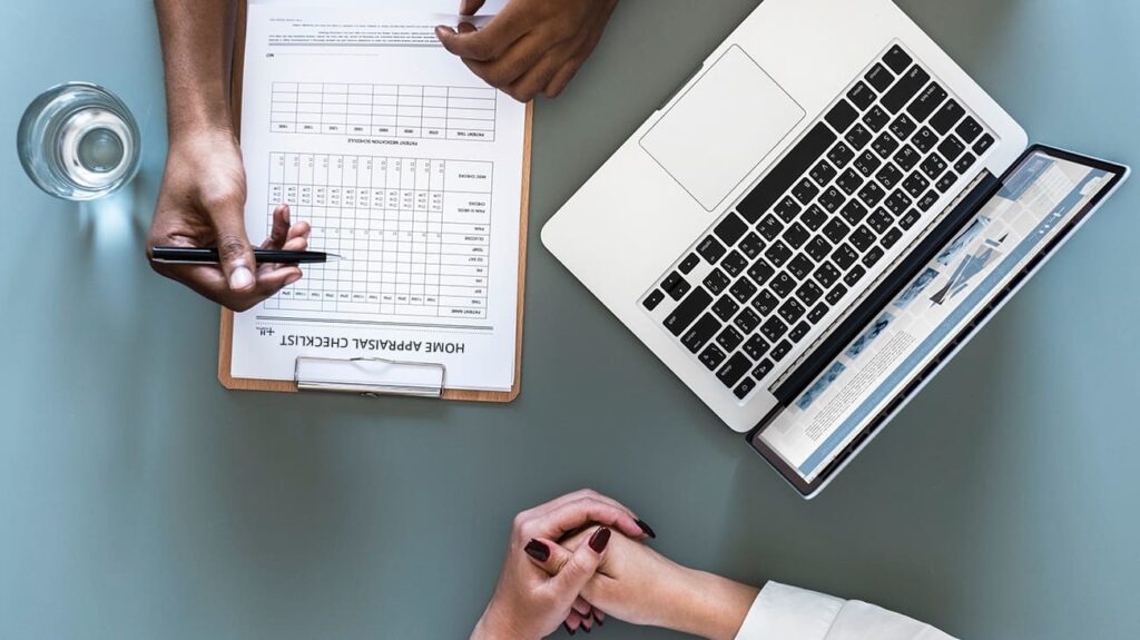 Independent Massachusetts appraiser assisting clients with property valuation